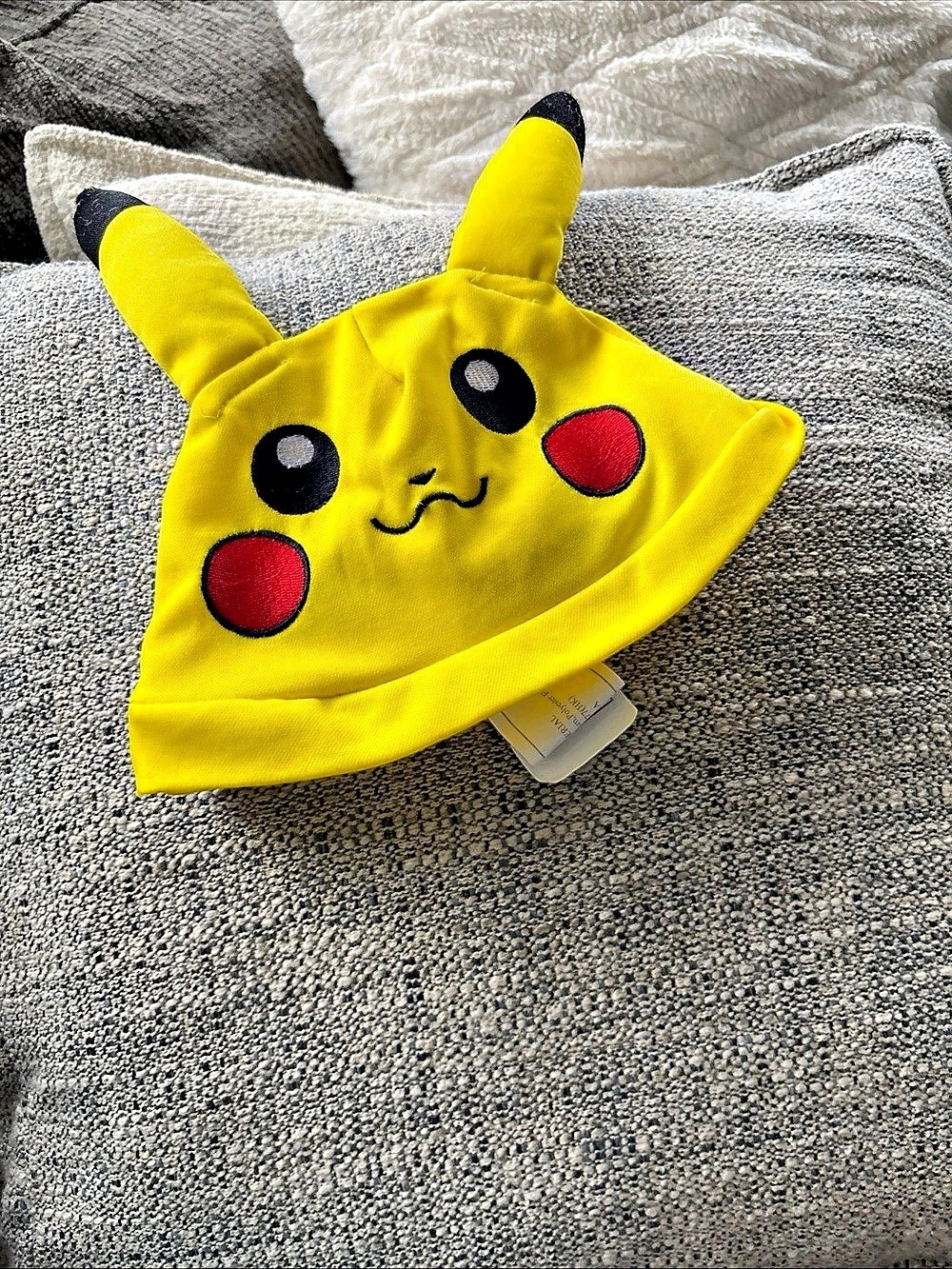 Pokémon child Pikachu costume Character Hat Like New